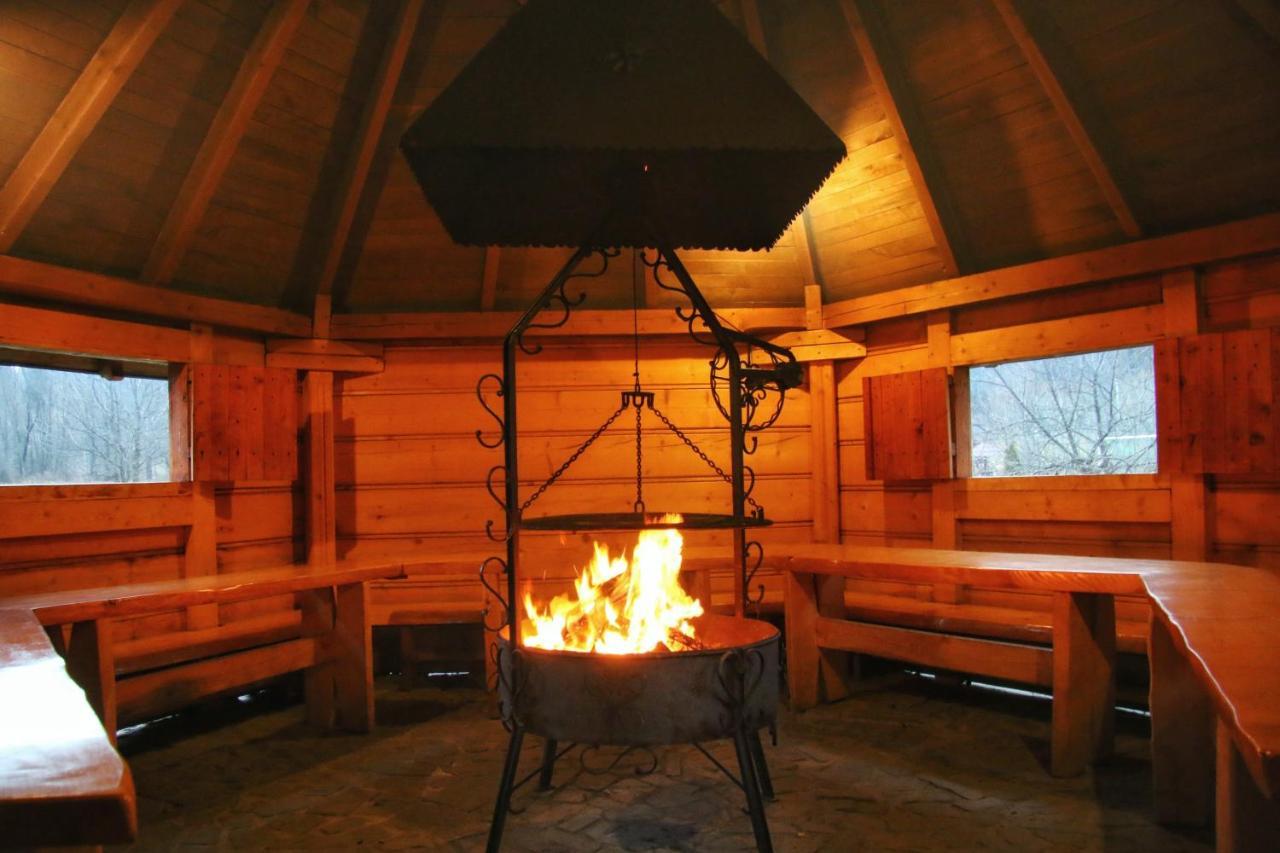 Dw Pod Jaworami - Jacuzzi, Sauna Na Wylacznosc, Latem Basen Podgrzewany Bialka Tatrzanska Luaran gambar