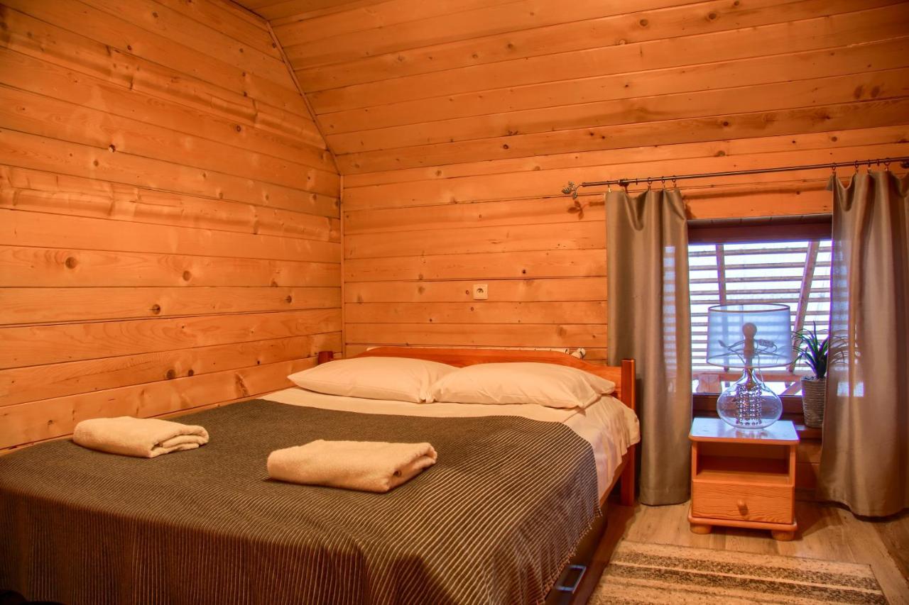 Dw Pod Jaworami - Jacuzzi, Sauna Na Wylacznosc, Latem Basen Podgrzewany Bialka Tatrzanska Luaran gambar