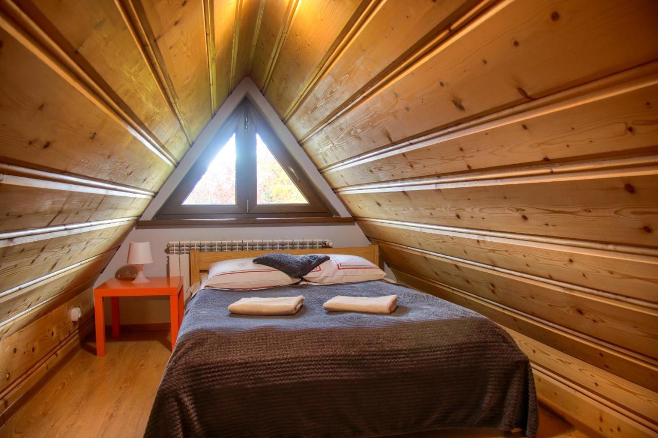 Dw Pod Jaworami - Jacuzzi, Sauna Na Wylacznosc, Latem Basen Podgrzewany Bialka Tatrzanska Luaran gambar