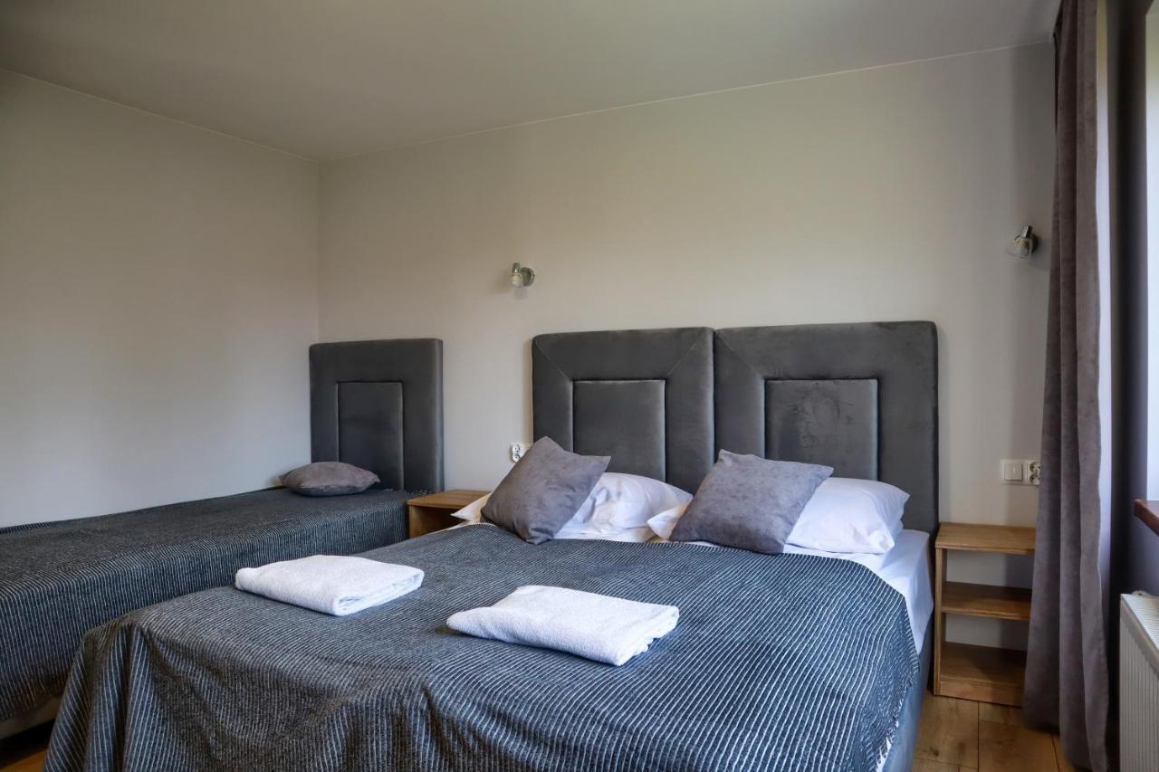 Dw Pod Jaworami - Jacuzzi, Sauna Na Wylacznosc, Latem Basen Podgrzewany Bialka Tatrzanska Luaran gambar