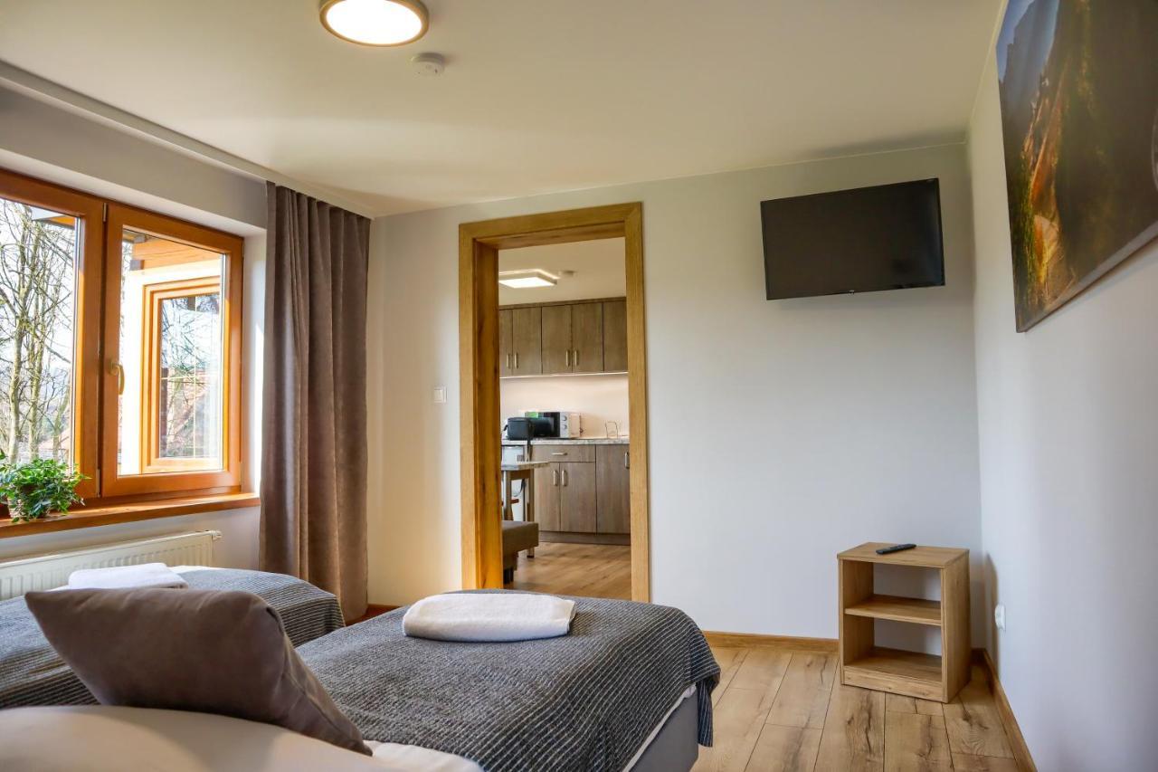 Dw Pod Jaworami - Jacuzzi, Sauna Na Wylacznosc, Latem Basen Podgrzewany Bialka Tatrzanska Luaran gambar