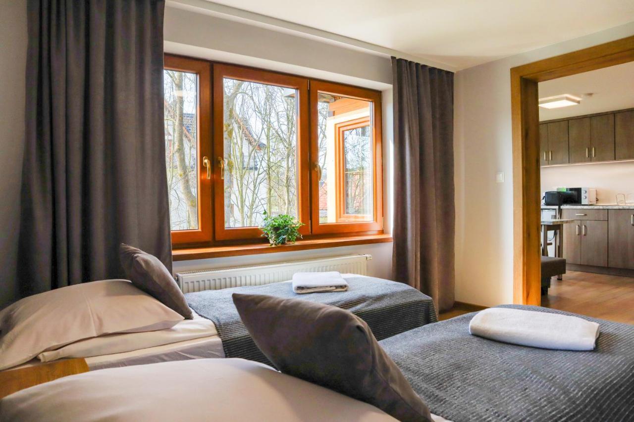 Dw Pod Jaworami - Jacuzzi, Sauna Na Wylacznosc, Latem Basen Podgrzewany Bialka Tatrzanska Luaran gambar